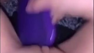 teen from snapchat vs hair bursh