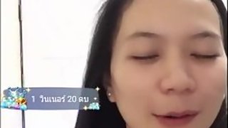 Cute Thai girl on BIGO live