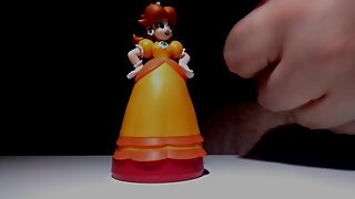 Daisy Amiibo - Hot Glue