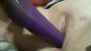 My friend testing her new toy