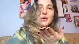 Lesbian Domme Tests Remote Control Vibrator on Sub at a Restaurant!