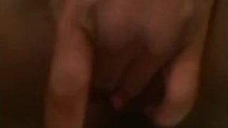 VIRGIN TIGHT TEEN FINGERS HERSELF FOR THE FIRST TIME