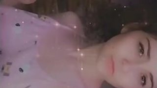 Quick little clip of my tiddies