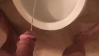 Barely legal teen peeing.. 4K... Loud!!!